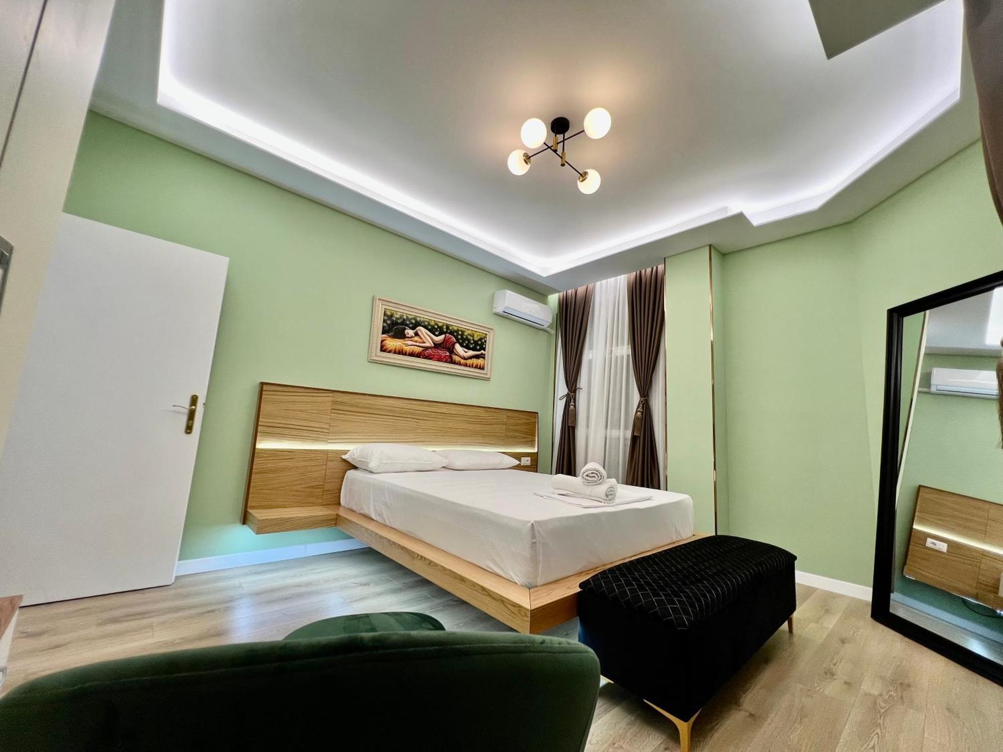 Spiranca Luxury Suites Tirana Exterior photo