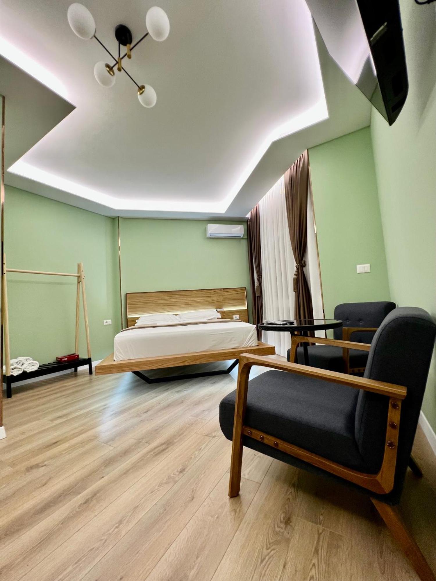 Spiranca Luxury Suites Tirana Exterior photo