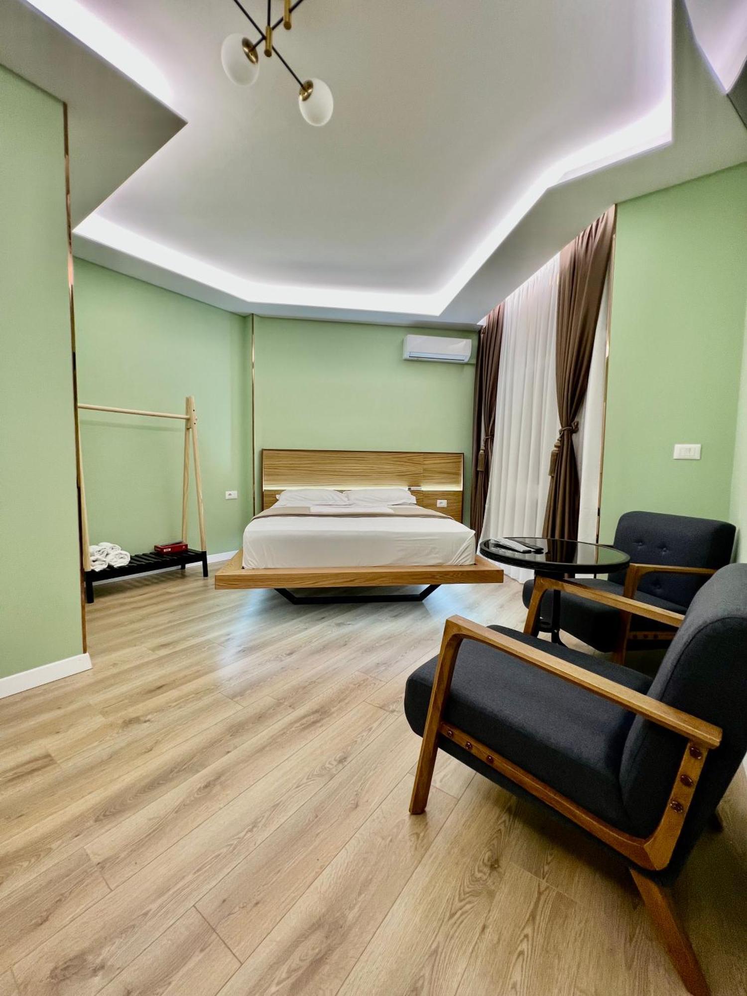 Spiranca Luxury Suites Tirana Exterior photo
