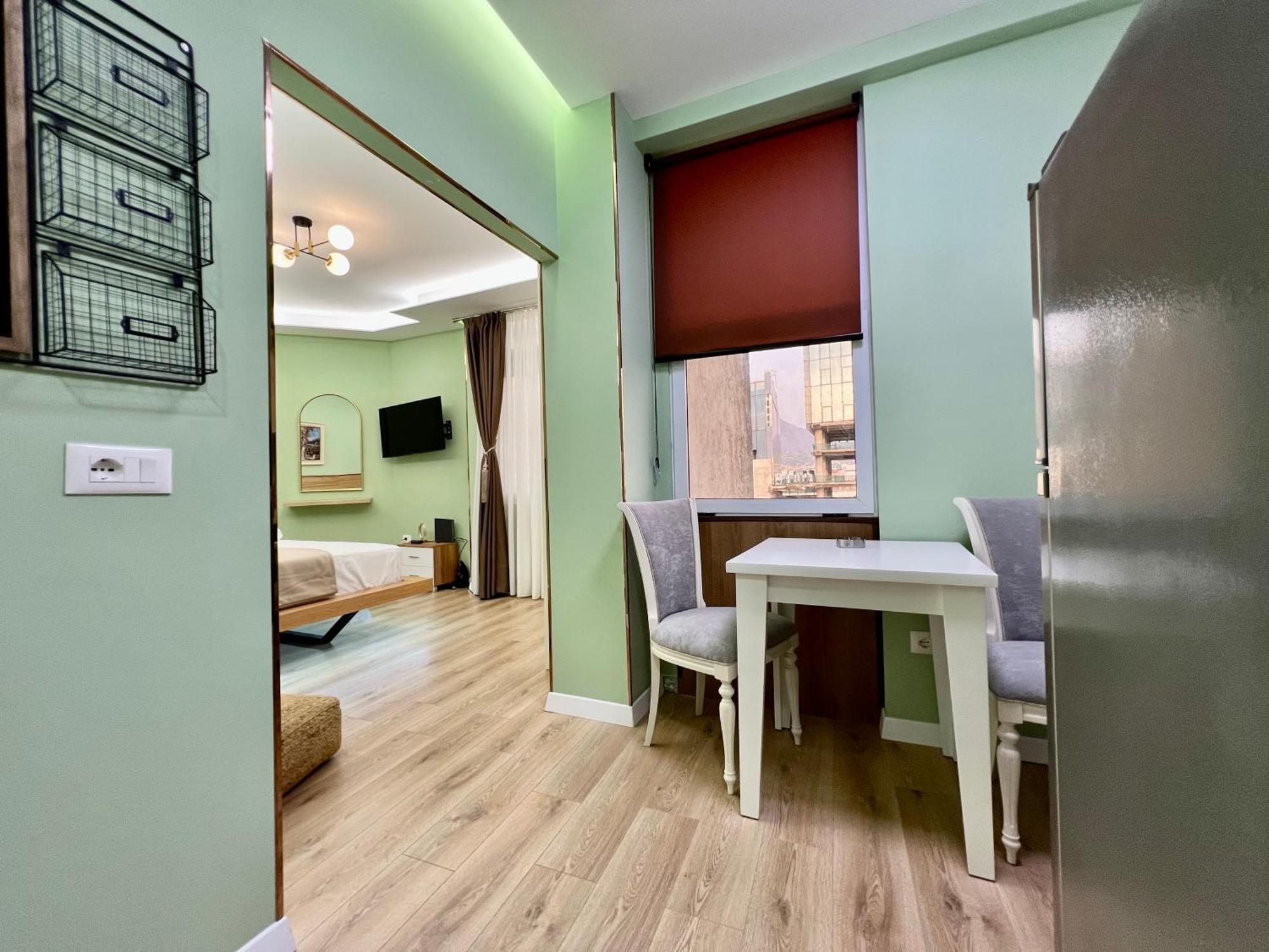 Spiranca Luxury Suites Tirana Exterior photo